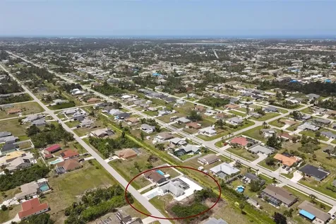 6983 Beardsley Street Englewood FL 34224