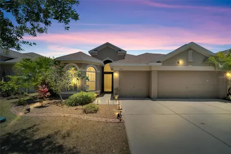 1636 Mira Lago Circle Ruskin FL 33570
