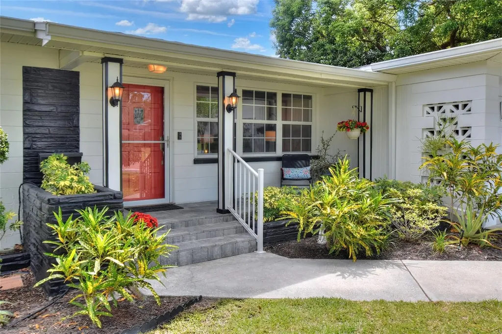2808 Derbyshire Avenue Lakeland FL 33803