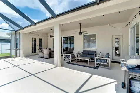 2740 Durant Trails Boulevard Dover FL 33527