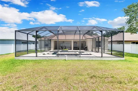 2740 Durant Trails Boulevard Dover FL 33527