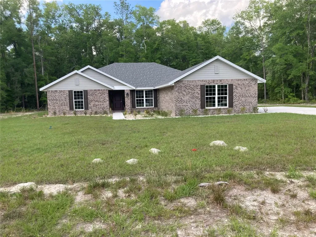 8930 NE 8th Trail High Springs FL 32643