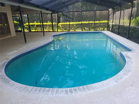 17517 Mallard Court Lutz FL 33559