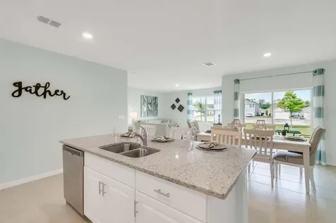 434 Baroness Way Deland FL 32724