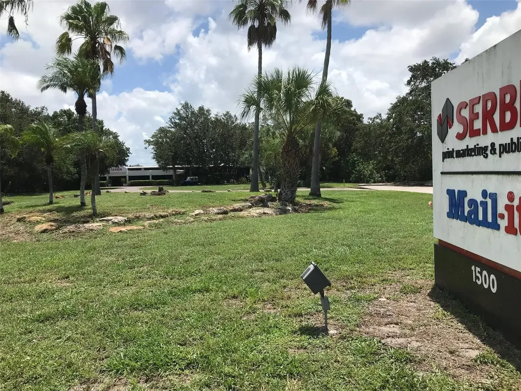 1500 N Washington Boulevard Sarasota FL 34236