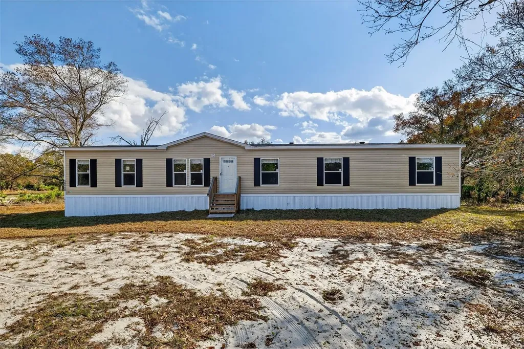18080 NW 280th Street Okeechobee FL 34972