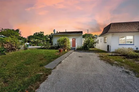 5021 18th Avenue S Gulfport FL 33707