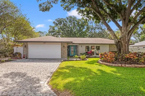 8701 15th Lane N St Petersburg FL 33702