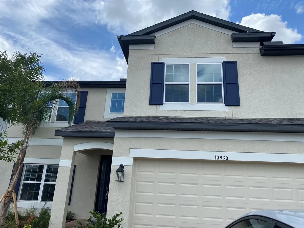 10930 Sundrift Drive Tampa FL 33647