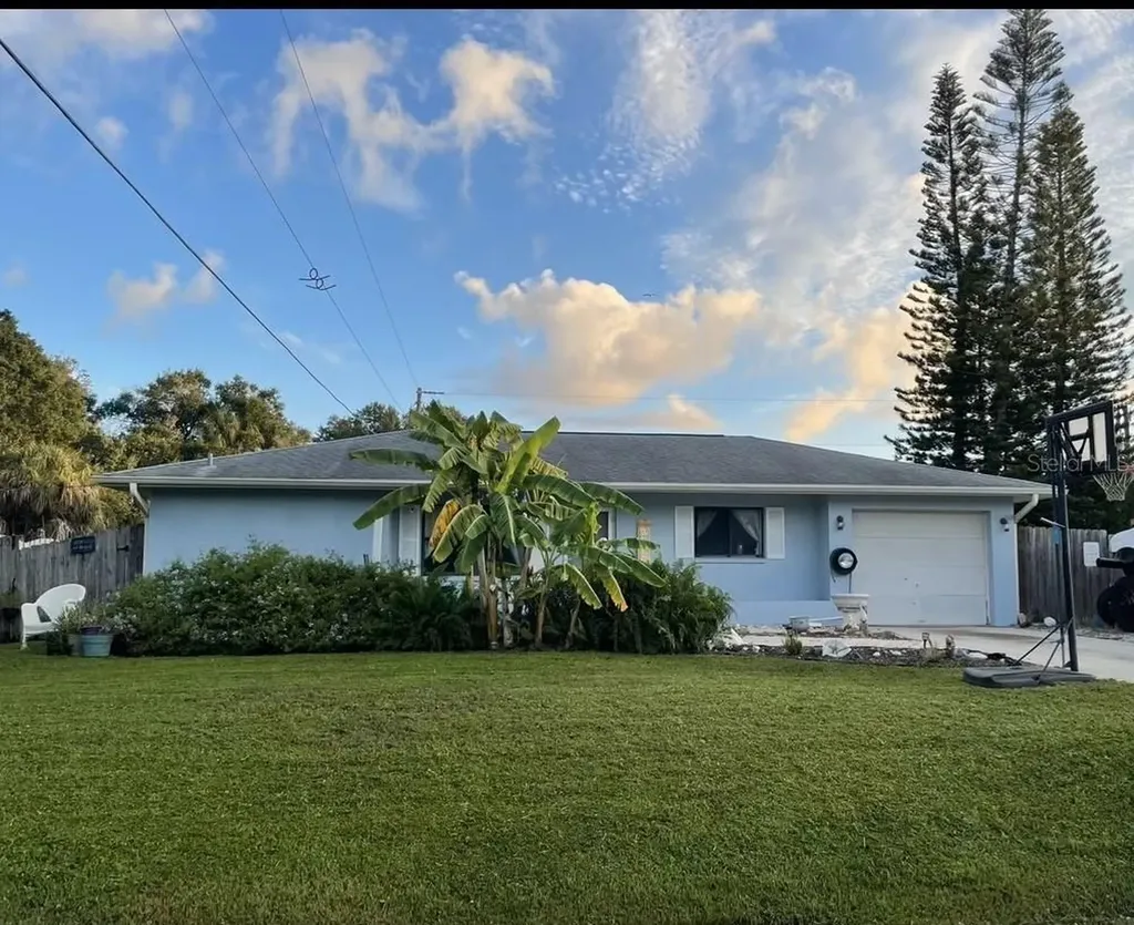 448 Holly Road Venice FL 34293