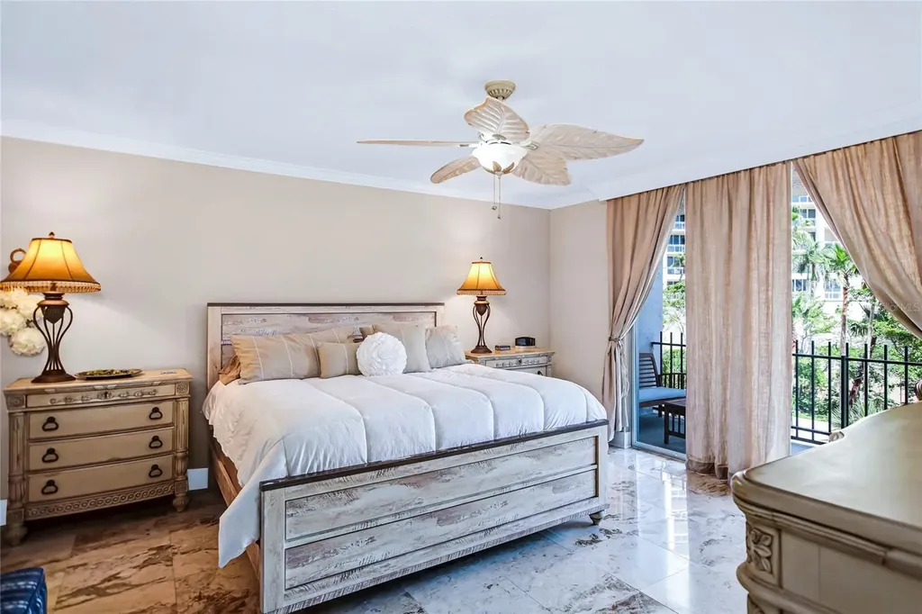 1212 Benjamin Franklin Drive Sarasota FL 34236