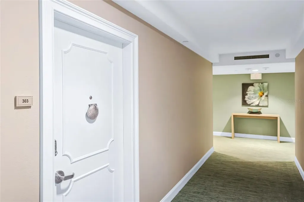 1212 Benjamin Franklin Drive Sarasota FL 34236