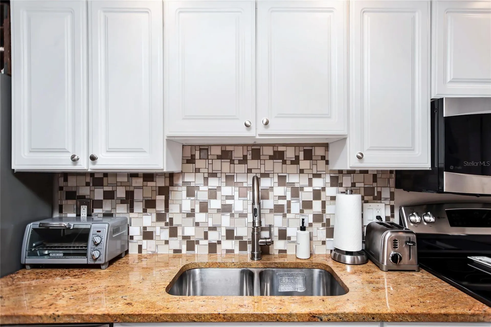 1212 Benjamin Franklin Drive Sarasota FL 34236
