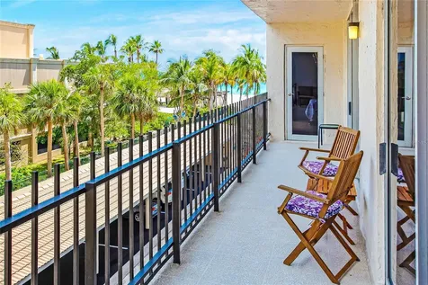 1212 Benjamin Franklin Drive Sarasota FL 34236