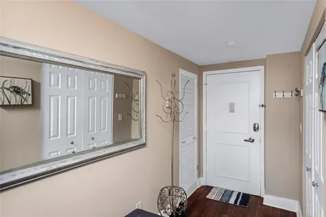 1212 Benjamin Franklin Drive Sarasota FL 34236