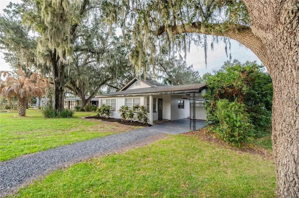 1420 Clinton Street Bartow FL 33830