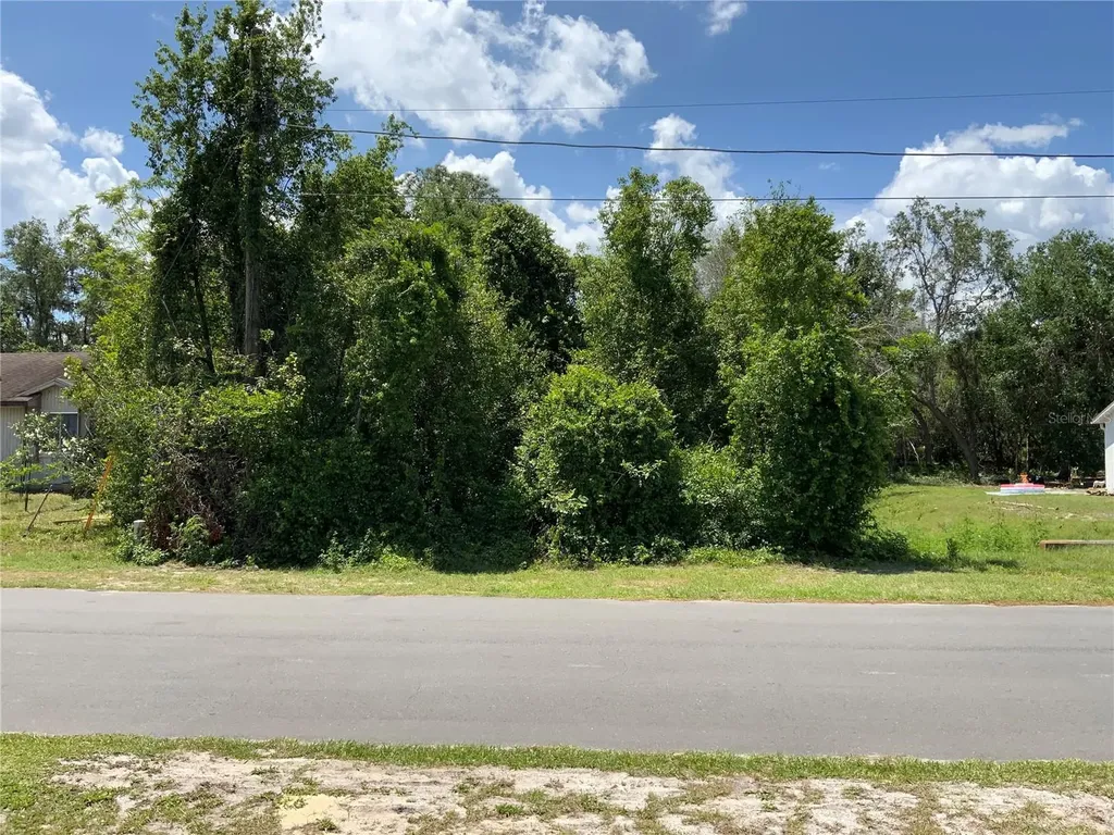 2883 Staten Drive Deltona FL 32738