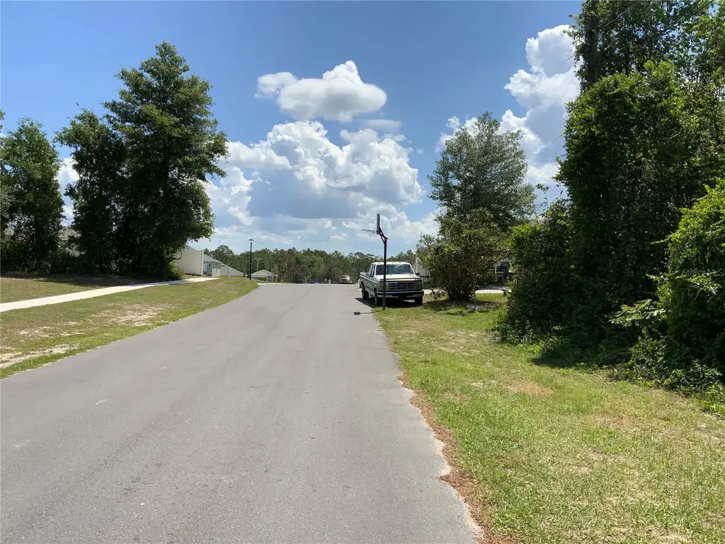 2883 Staten Drive Deltona FL 32738