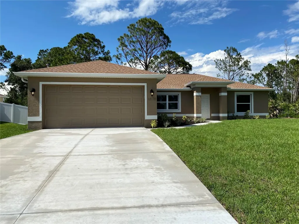 6570 Cammer Avenue North Port FL 34291