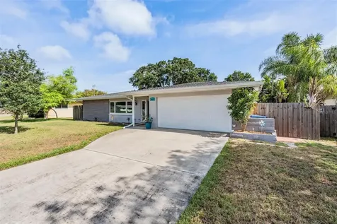 10885 101st Avenue Seminole FL 33772
