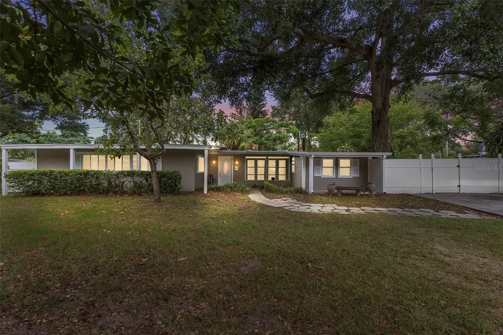 2112 Sycamore Drive Winter Park FL 32789