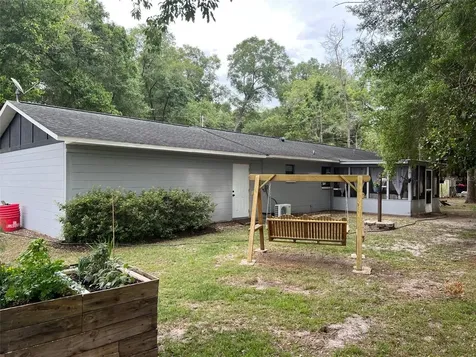 400 SW 257th Terrace Newberry FL 32669