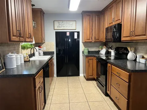 400 SW 257th Terrace Newberry FL 32669