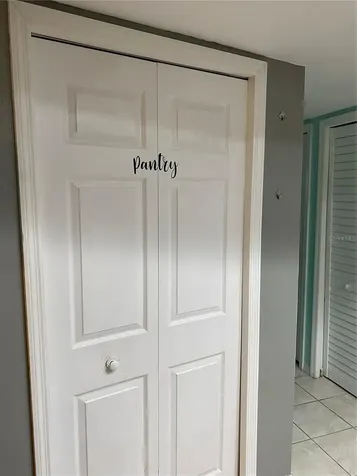 1337 Abbey Crescent Lane Clearwater FL 33759