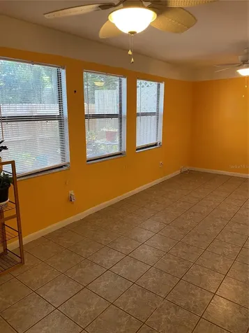 1337 Abbey Crescent Lane Clearwater FL 33759