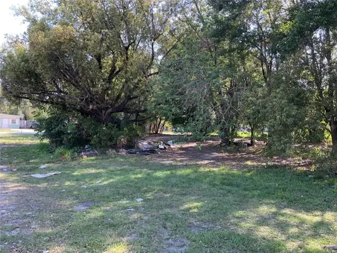 5902 N 50th Street Tampa FL 33610