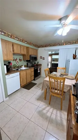 22 Lake Villa Way Kissimmee FL 34743