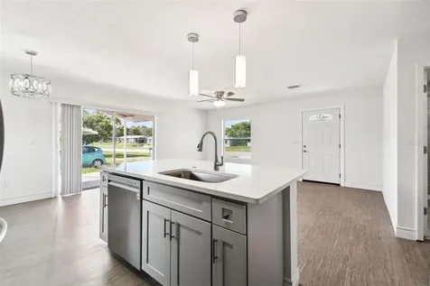 7024 Spring Hill Drive Spring Hill FL 34606