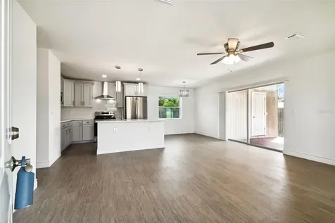 7024 Spring Hill Drive Spring Hill FL 34606