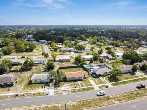 7024 Spring Hill Drive Spring Hill FL 34606