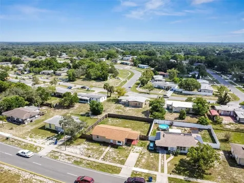 7024 Spring Hill Drive Spring Hill FL 34606