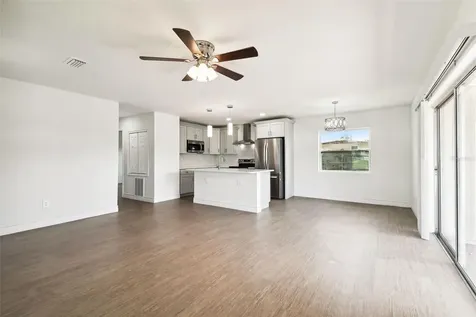 7024 Spring Hill Drive Spring Hill FL 34606