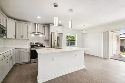 7024 Spring Hill Drive Spring Hill FL 34606