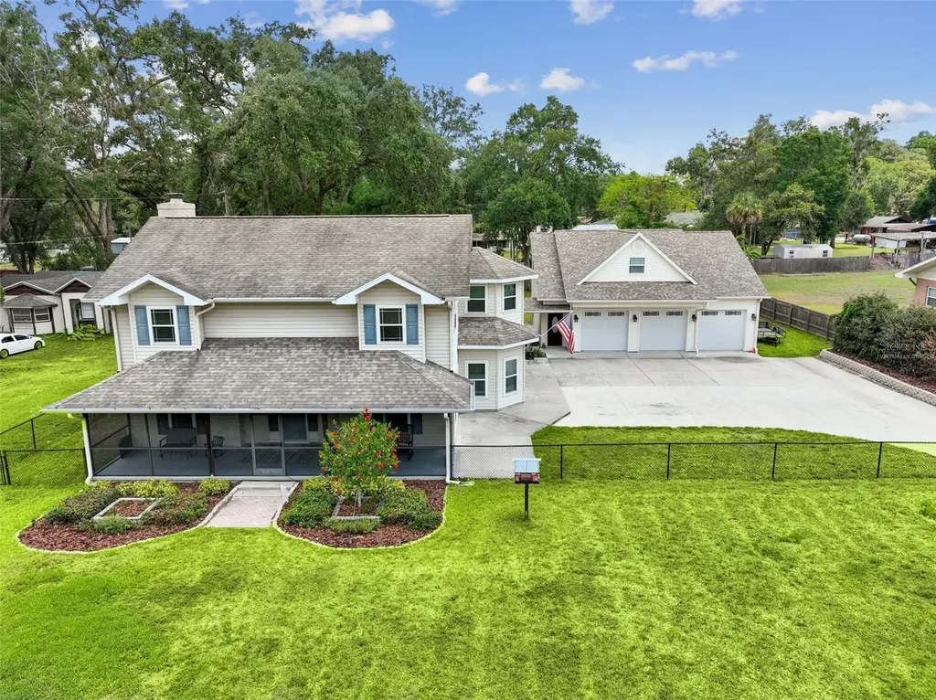 507 W Wheeler Road Seffner FL 33584