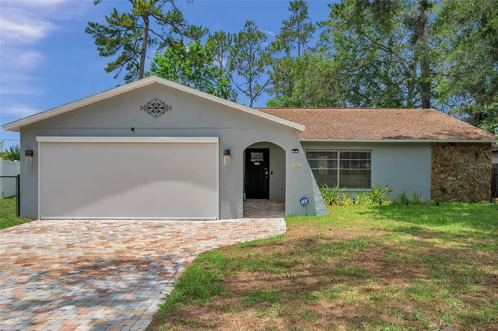 1518 June Avenue Brooksville FL 34601