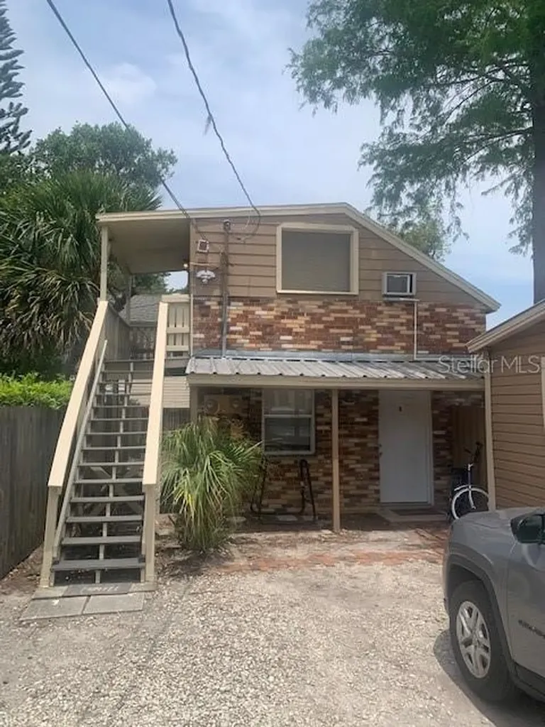 211 W Bay Avenue Longwood FL 32750