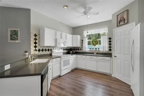 2801 Cedena Cove Street Orlando FL 32817