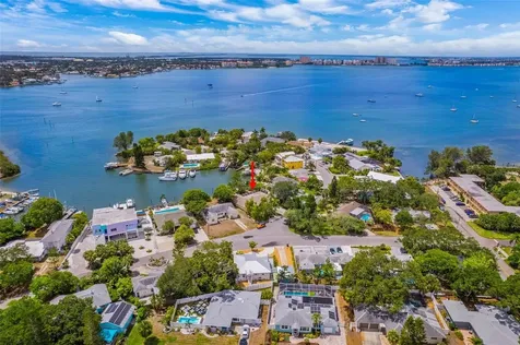4734 Baywood Point Drive S Gulfport FL 33711