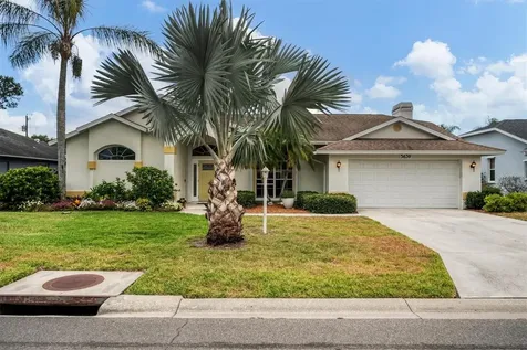 5639 Country Walk Lane Sarasota FL 34233