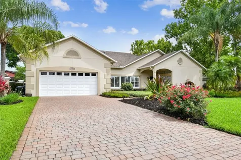 6181 Linneal Beach Drive Apopka FL 32703