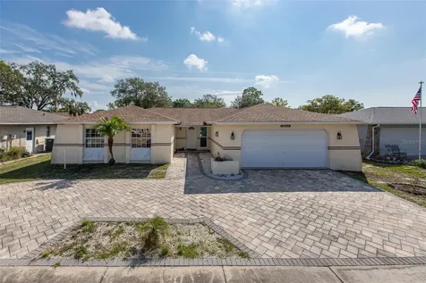 10934 Water Oak Drive Port Richey FL 34668