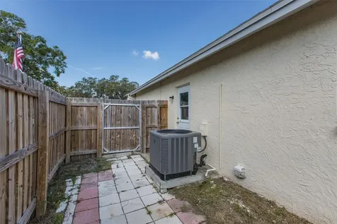 10934 Water Oak Drive Port Richey FL 34668
