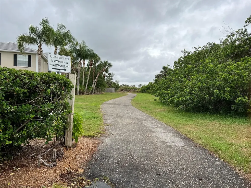 Woodbridge Drive Venice FL 34293