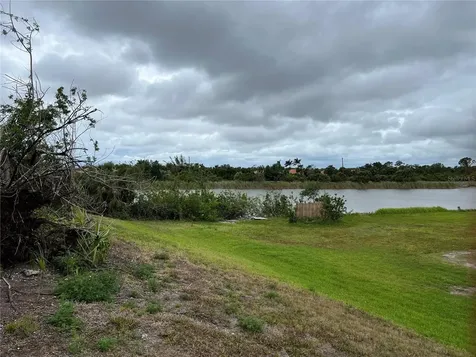 Woodbridge Drive Venice FL 34293