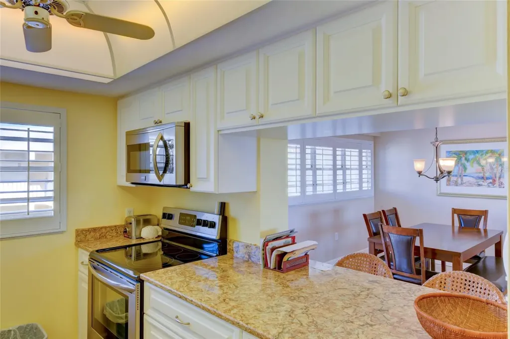 3240 Gulf Of Mexico Drive Longboat Key FL 34228