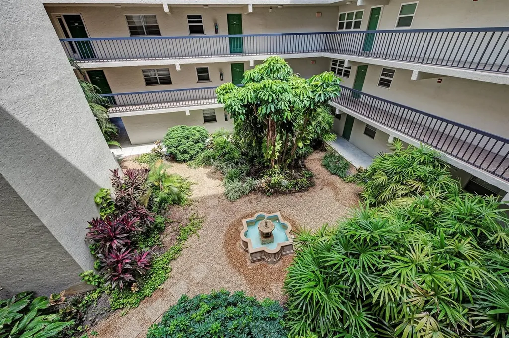 3240 Gulf Of Mexico Drive Longboat Key FL 34228